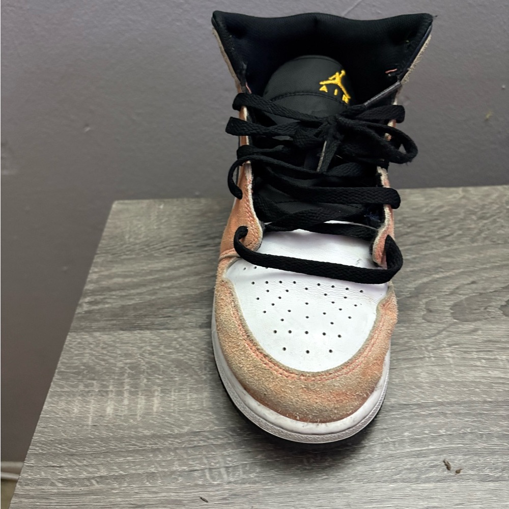Jordan Kids Sneakers Black, White, and Orange - Picture 6 of 9